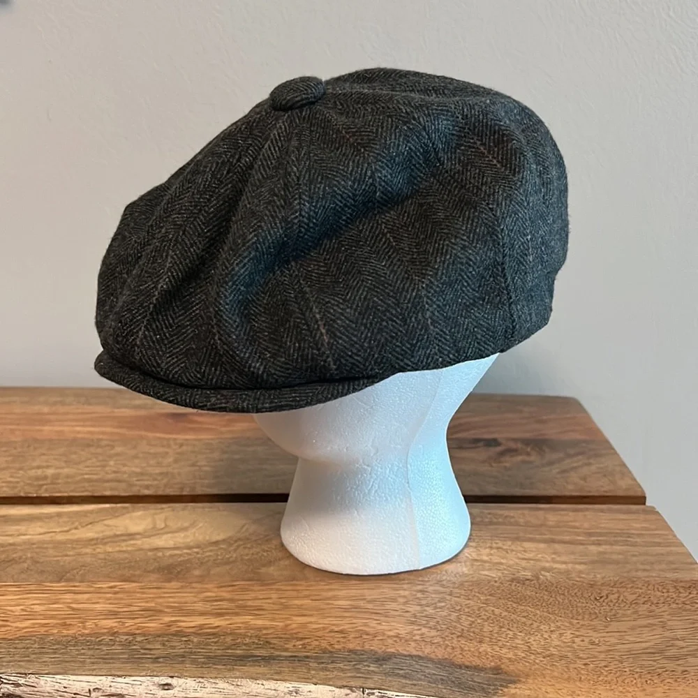 KB ETHOS Gray Chevron Print Wool Blend Newsboy Cap Hat sz Small/Medium